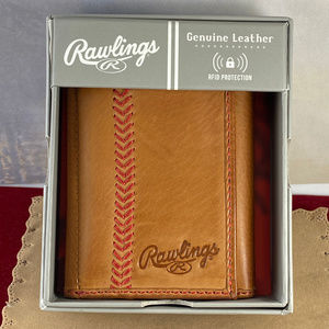 Vintage Rawlings Vintage Tri Fold Leather Wallet